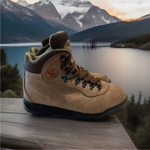 Asolo Vibram Brown Hiking Boots - Size 8M Nu Buck Suede Retro Gorpcore Camping